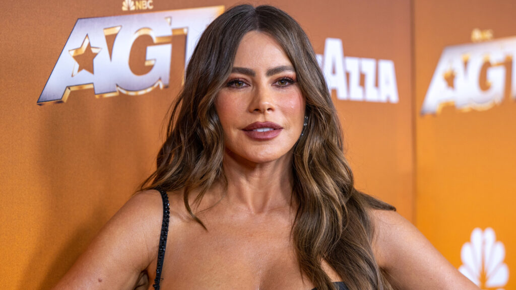 The Tragic True Story Of Modern Family Star Sofia Vergara