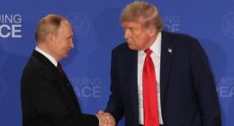 Trump announces meeting with Putin after lengthy phone call