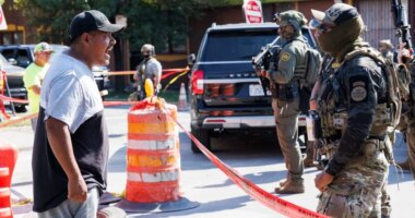 Trump asks Supreme Court to allow deployment of National Guard to Chicago