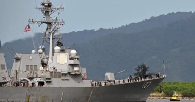 US warship docks in Trinidad and Tobago, putting more pressure on Venezuela