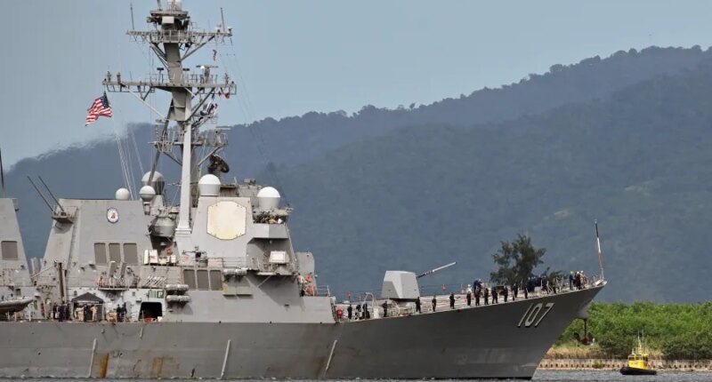 US warship docks in Trinidad and Tobago, putting more pressure on Venezuela