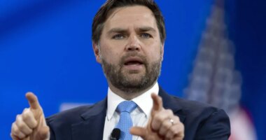 Vance spars with college students at Turning Point USA event