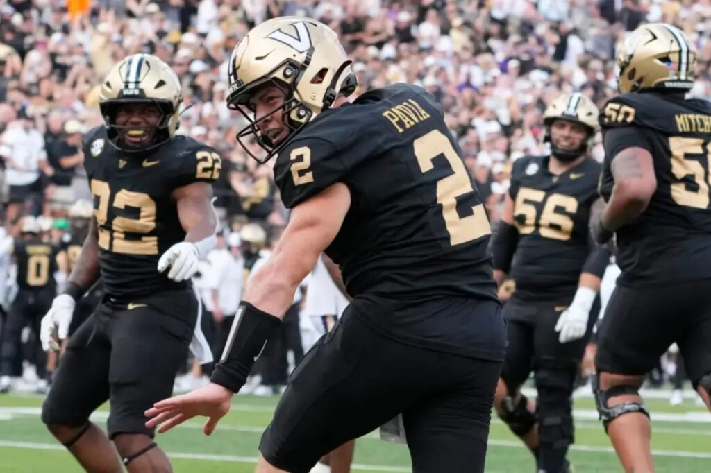 Vanderbilt QB makes bold Heisman statement in historic win over LSU