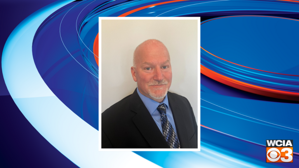 Vermilion Co. 911 Director, 19-year police veteran, announces run for Sheriff