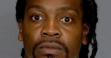 Violent felon jumps out of jail transport van, on the loose in Indianapolis