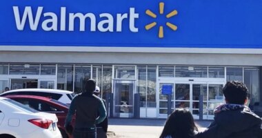 Walmart, OpenAI team up for ChatGPT shopping tool