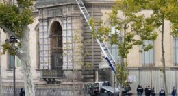 Louvre museum heist
