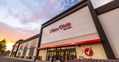 Winn-Dixie to close grocery stores in Georgia, Alabama