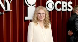 Woody Allen's Ex-Wife Mia Farrow Reacts to Diane Keaton's Death