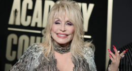 10 Myths About Dolly Parton People Still Think Are Real