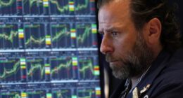 22 states are in a recession or on the brink: Moody’s