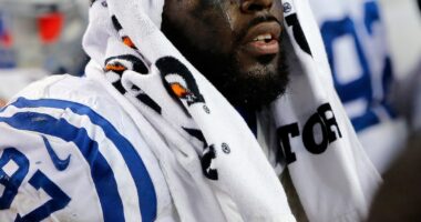 Arthur Jones, Super Bowl Champion, Dead at 39
