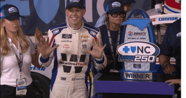 Connor Zilisch continues Xfinity Series domination at Charlotte Motor Speedway