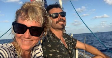 Consular officials head to Israeli prison after five Australians activists detained