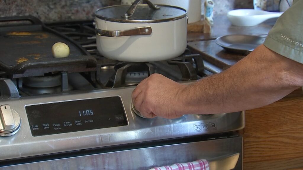 Customers say home warranty company Sears Home Services drags out repair requests, cancels appointments last-minute