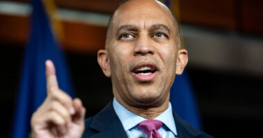 Delusional Democrat Hakeem Jeffries Believes Republicans Will Cave to Dems
