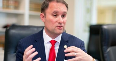 Democrat in Virginia attorney general race apologizes for 2022 texts depicting political violence