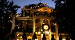 Disneyland guest dies after riding Haunted Mansion