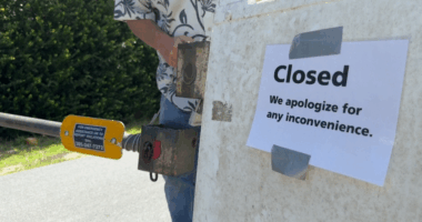 Federal government shutdown has SC residents concerned