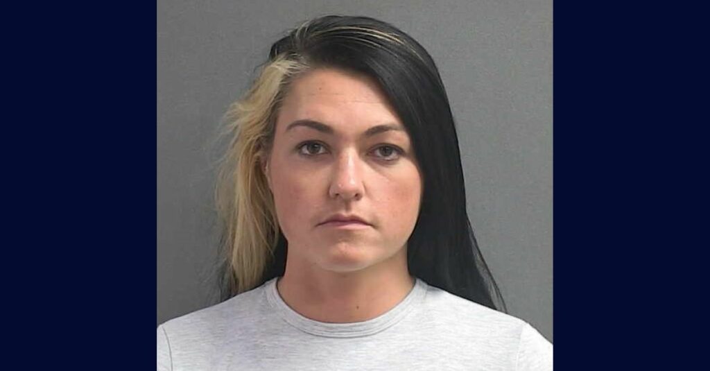 Firefighter dumps 75 tampons in ex-boyfriend's yard: Cops