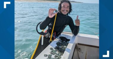 Florida crew finds $1M in treasure from 1700s shipwrecks