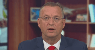 Government shutdown a 'hindrance' for US veterans: VA secretary