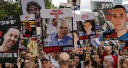 Hamas agrees to release hostages after 'accepting' parts of peace plan