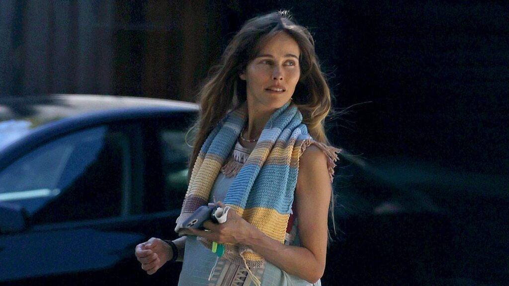 Heavily pregnant Isabel Lucas shows off her baby bump in Bryon Bay after announcing she is expecting her first 'miracle' child at age 40