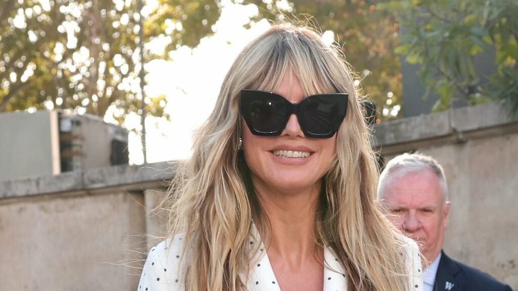 Heidi Klum and her daughter Leni lead the glamour at the Elie Saab