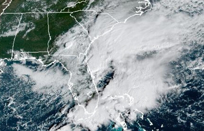 High tides raise flood risk in Carolinas as tropical storms churn in Atlantic and Pacific