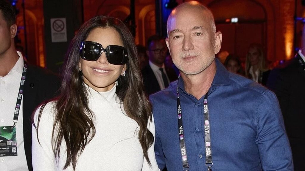Jeff Bezos and Lauren Sanchez return to Italy after Venice wedding