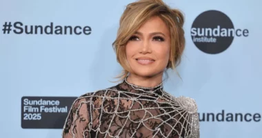 Jennifer Lopez Said She 'Learned Her Lesson' About Hoping for an Oscar