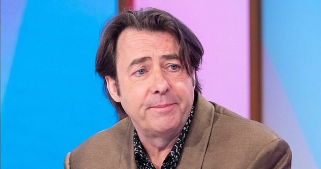 Jonathan Ross' heartbreaking guilt over missing final chance to see mum before death