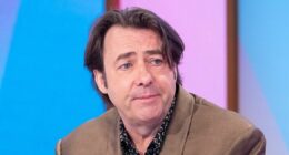 Jonathan Ross' heartbreaking guilt over missing final chance to see mum before death