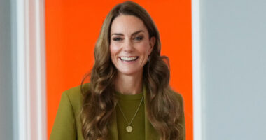 Kate Middleton Seemingly Just Gave Meghan & Harry A Slap In The Face & Everyone Noticed