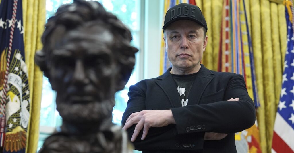 'List' of Elon Musk security clearances can go public: Judge