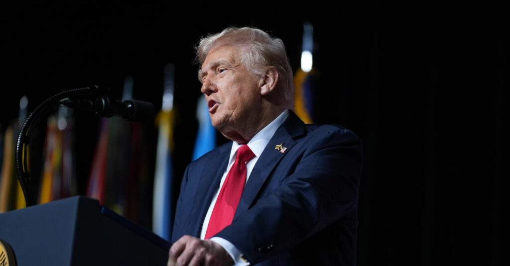 Man headed to prison after threatening Trump, Christians