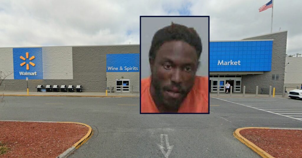Naked Florida man chased Walmart employees then fled: Police