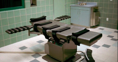 Roy Lee Ward Indiana execution: Man convicted of murdering Stacy Payne executed at Indiana State Prison in Michigan City
