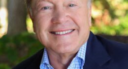 Silicon Valley leader who navigated the internet's boom and bust sees another wild ride with AI