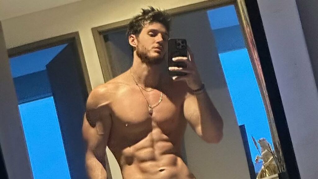 Singer and model shot dead during motorcycle drive-by at age 29