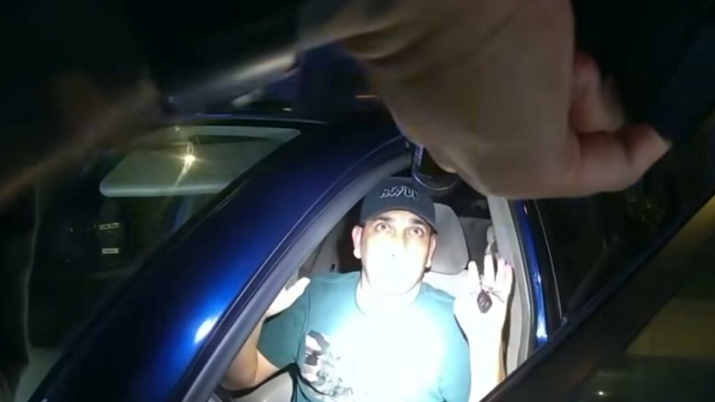 St. Johns County bus driver arrested for trying to romance a student