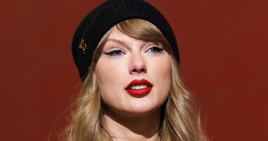 Taylor Swift Already Has Beef With One Star WAG, All Thanks To Her Snippy Fans