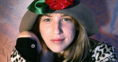 The Big Bang Theory's Mayim Bialik Made Her Movie Debut In A Classic '80s Drama