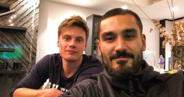 The chef to the Premier League stars reveals all: The guilty pleasures, fussy eaters, how to cook Kevin De Bruyne's favourite meal and why he'll never forget Paul Pogba's riotous birthday bash 