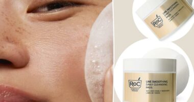 The daily exfoliating pads that 10,000 Amazon shoppers swear by — myself included — are under $12 right now