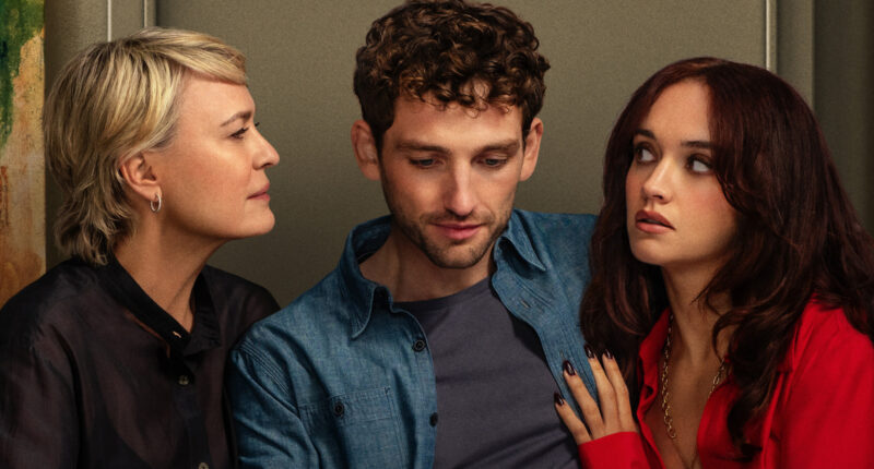 10 Best TV Shows Like The Girlfriend