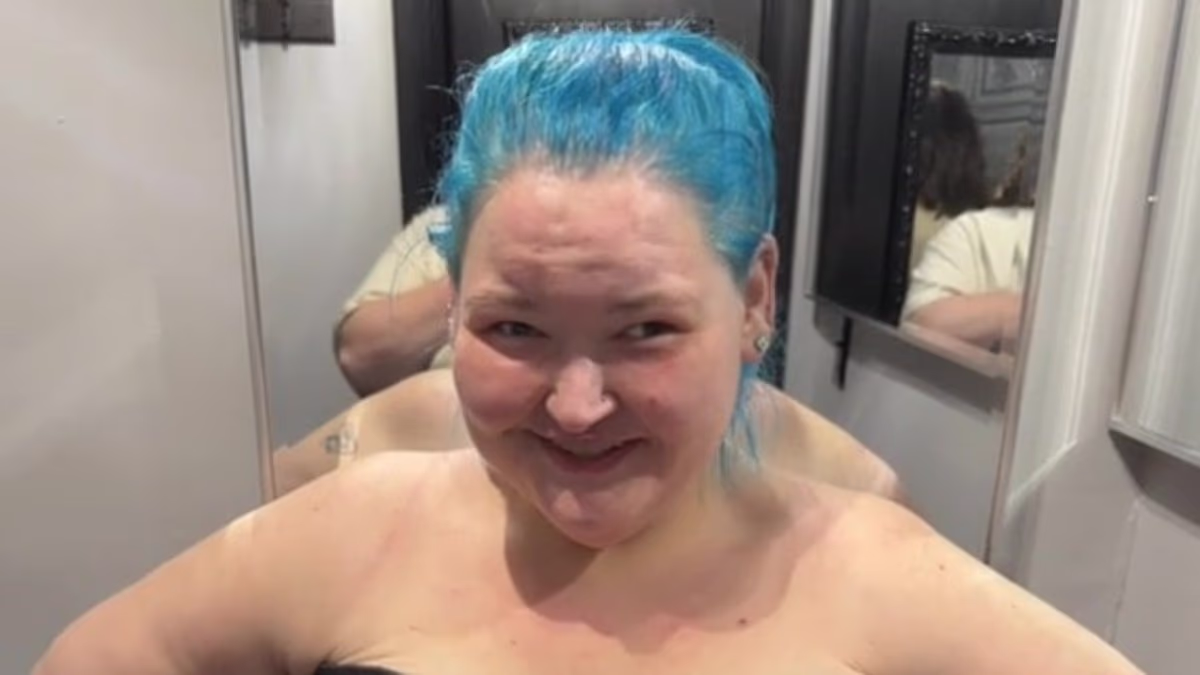 1000lb Sisters star WEDS in haunted tavern on Halloween