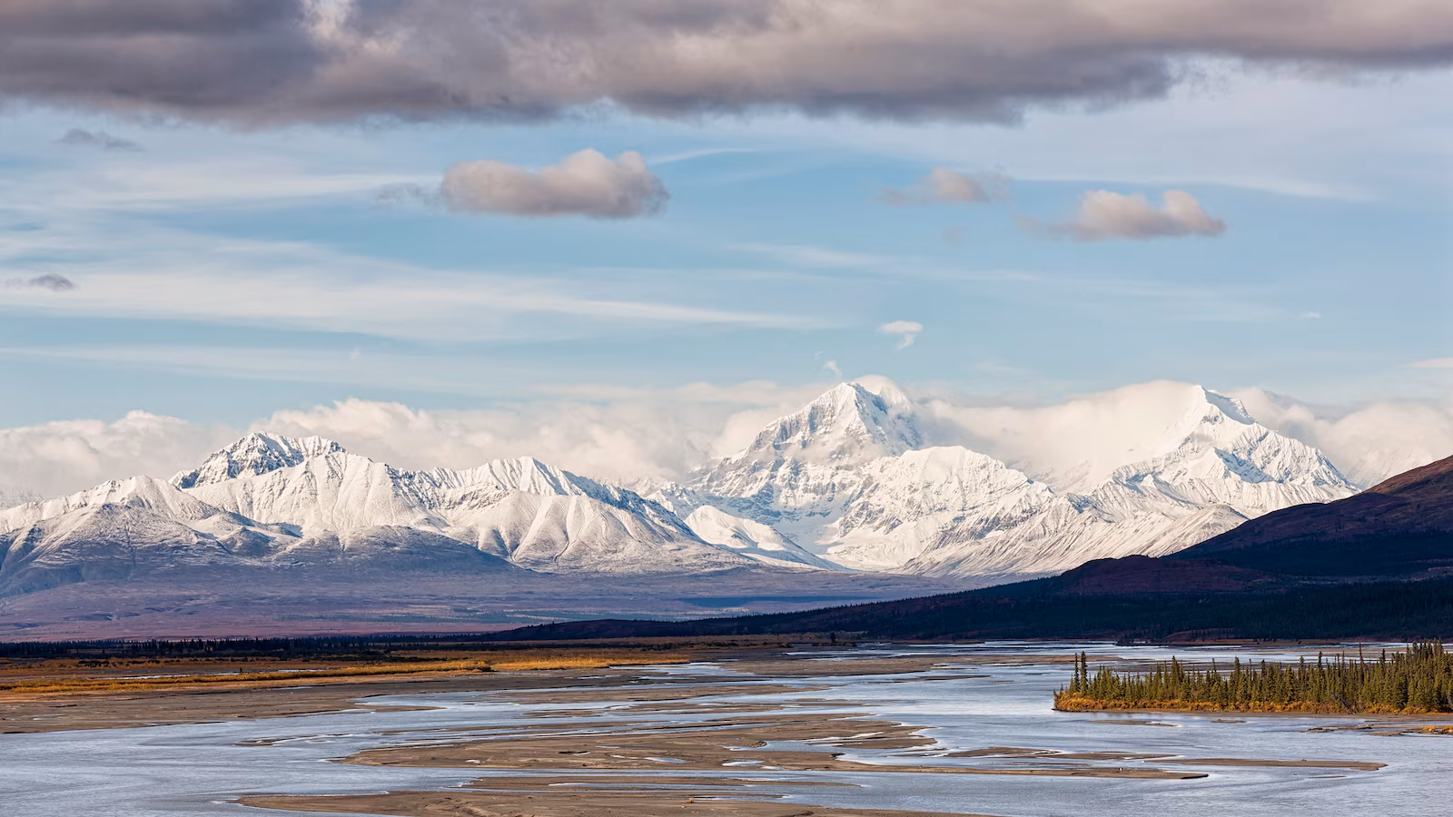 6.0 magnitude earthquake strikes northwest of Anchorage, Alaska: USGS
