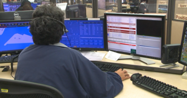 911 dispatcher shortage 'a dangerous situation,' incentives offered